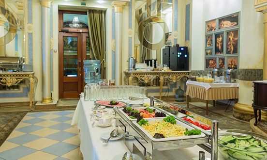 Завтрак в гостинице Симферополь Гранд-Отель