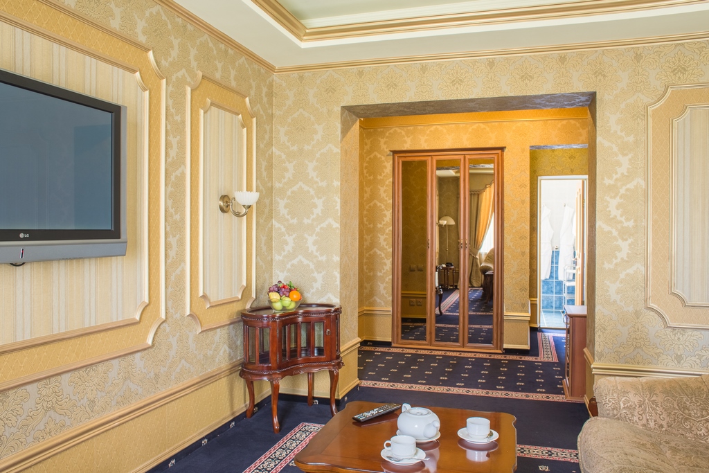 Люкс Плюс Люкс Плюс