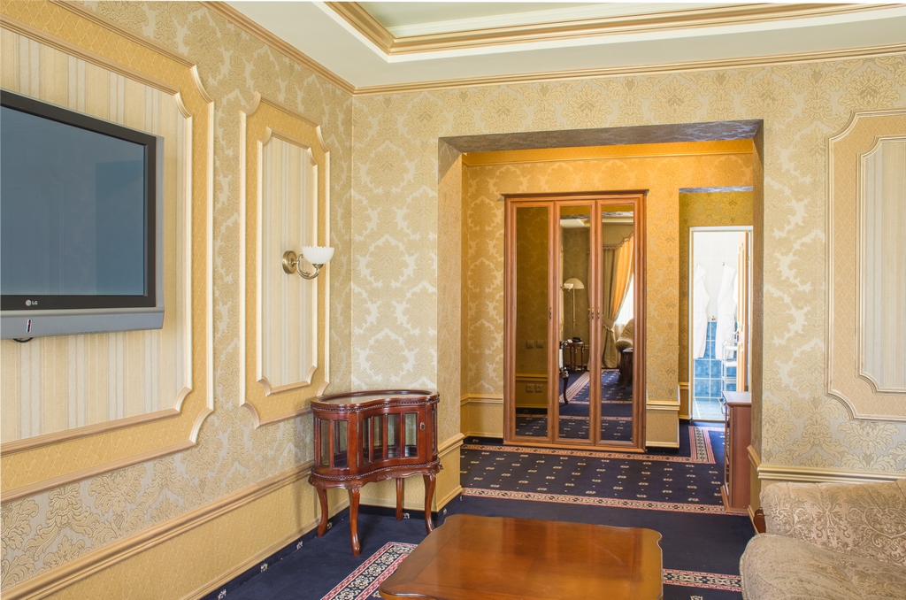 Люкс Плюс Люкс Плюс