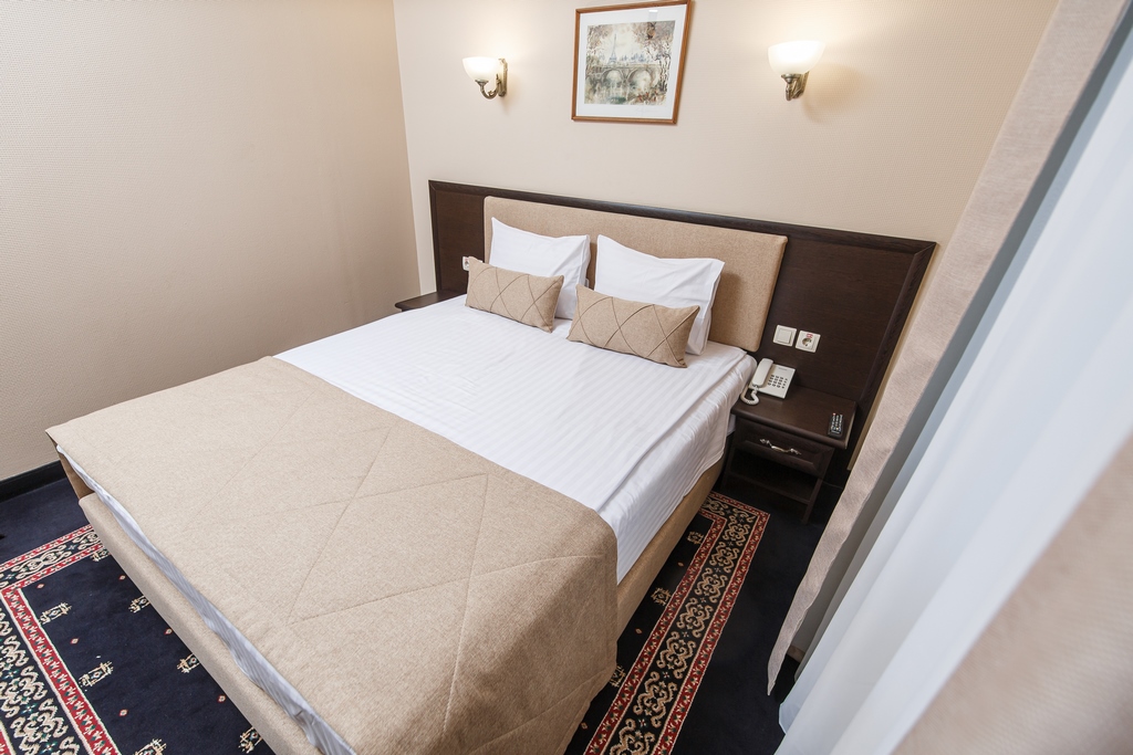 Номер: Люкс - гостиница "Украина"