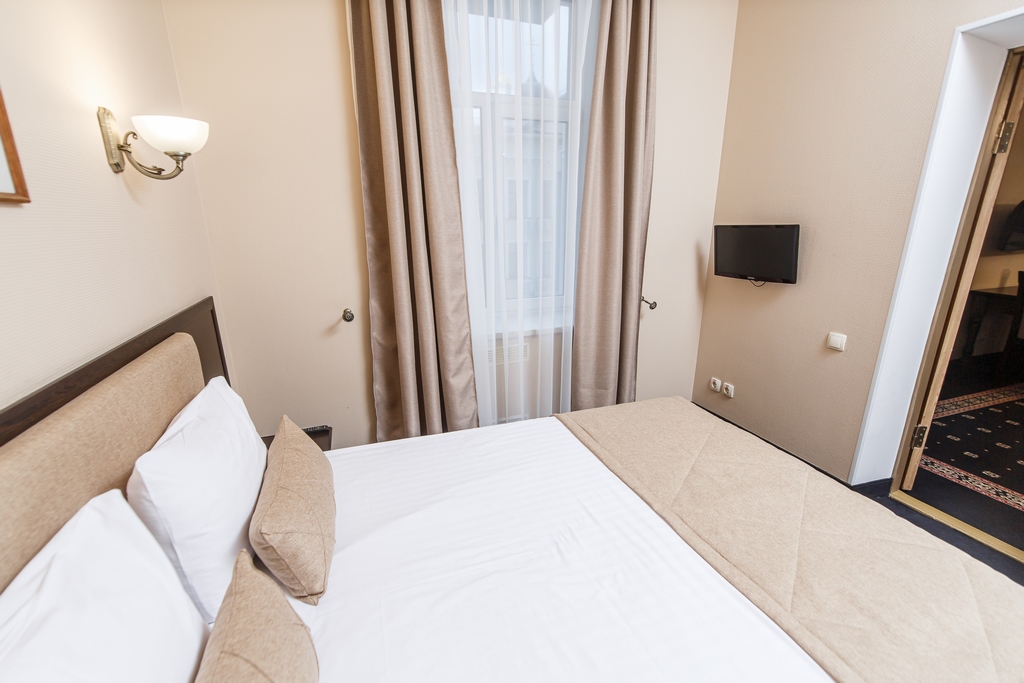 Номер: Люкс - гостиница "Украина"