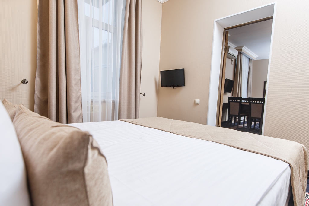 Номер: Люкс - гостиница "Украина"