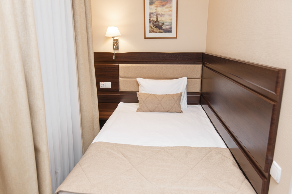 Номер: Одноместный 1 - гостиница "Украина"